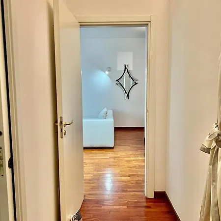 Kibilu - Via Casati 32 - Stazione - Corso Buenos Aires - Shopping Area Milán